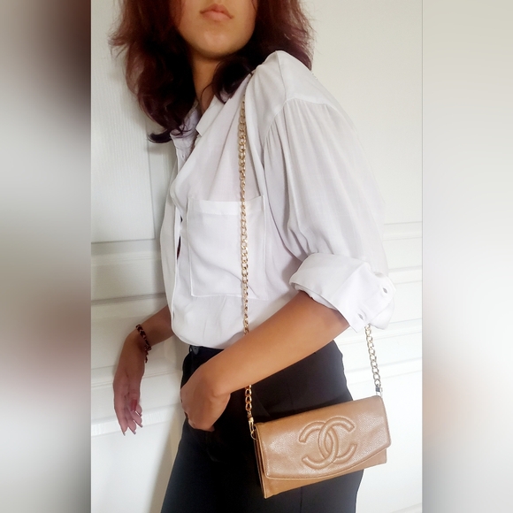 CHANEL WOC CC Wallet on a Chain / Crossbody Bag Upcycled Vintage Conversion Bag - Picture 4 of 16